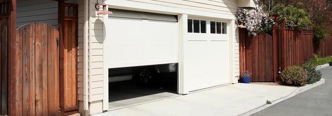 Repair Garage Door Won't Close Light Blinks in Melbourne, Florida